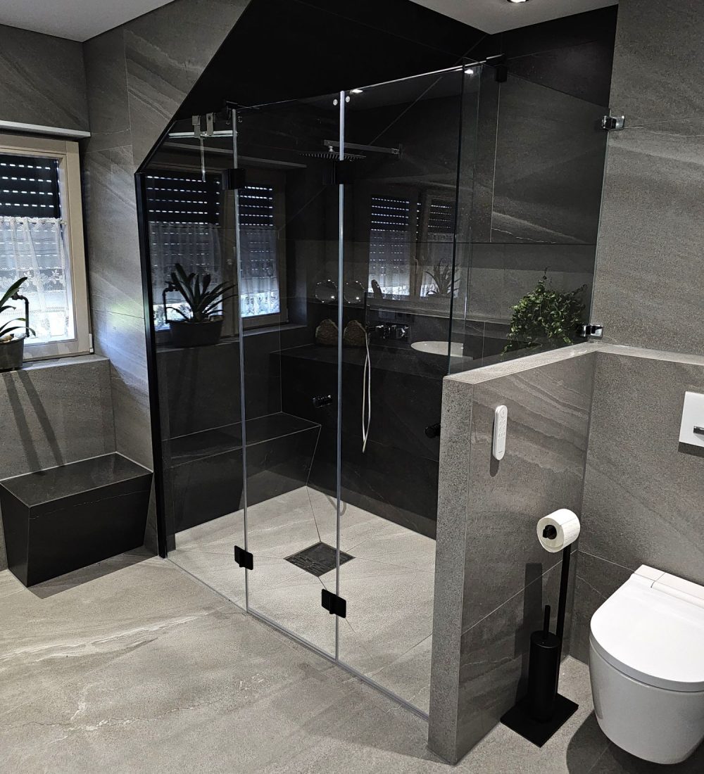 Barrierefreie Badsanierung mit einer Walk-In Dusche in Angelbachtal 5