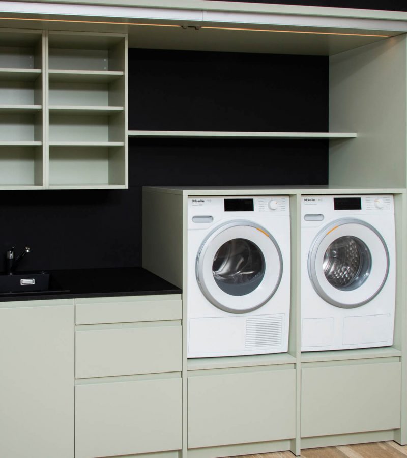 Elegante Stauraumlösungen für Ihren Waschbereich in Hockenheim 2